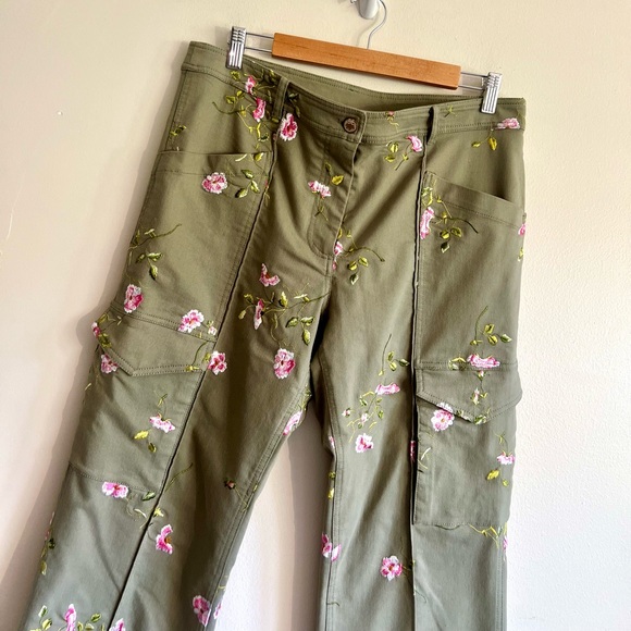 LoveShackFancy Atworth Cargo Embroidered pant Floral Size 12 Olive Green - Picture 9 of 16